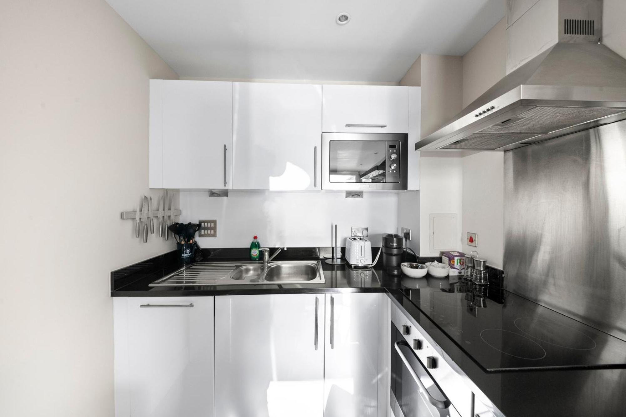 Londwell, Canary Wharf Skyline Balcony Suite London Exterior photo